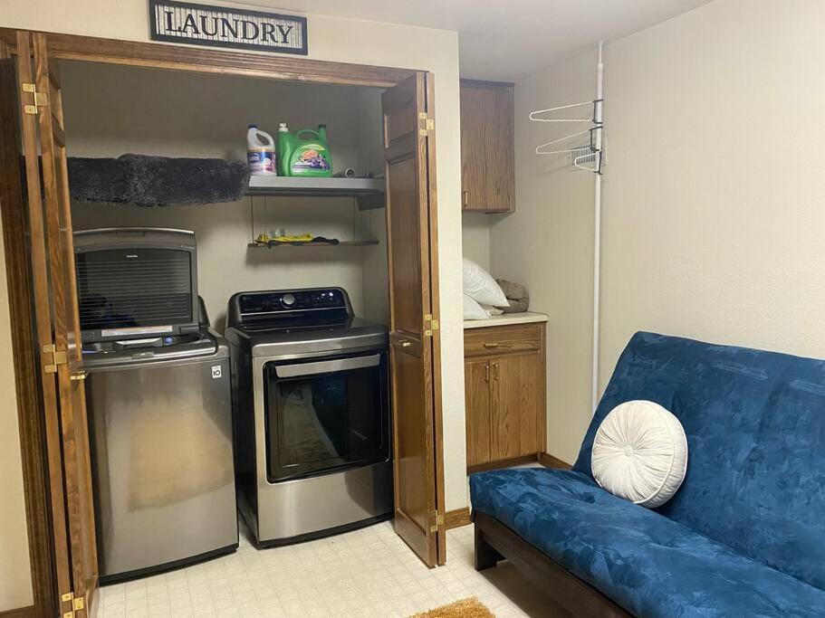 Kathys Cabin, King Bed, Hot Tub, Near-Nau & Downtown Attractions, Perfect Year-Round Mountain Getaway Φλάγκσταφ Εξωτερικό φωτογραφία